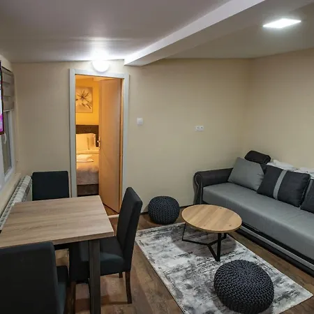 Sp Jovanovic 3* Crni Vrh